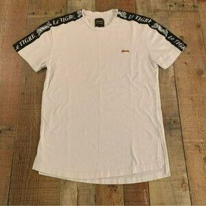 Vintage 90’s Le Tigre short sleeve logo tshirt with shoulder graphic men’s small